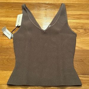 Aritzia Babaton Sculpt Knit Top size S